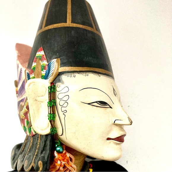 18 & 16” Wayang Golek Java Indonesia Asian Stick Marionettes & case. - Picture 5 of 12